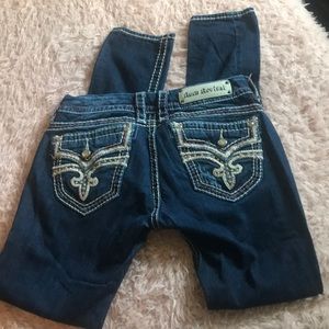 Rock Revivals size 29 Luz skinny jeans. Like new!